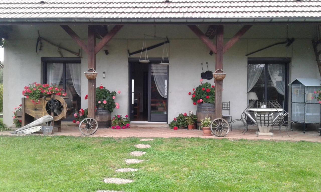 Chambre D'Hotes Des Poisets Crotenay Exteriér fotografie